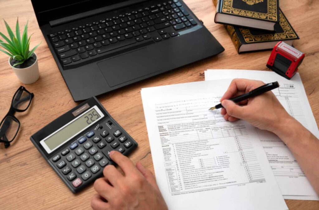 calculando los aspectos tributarios para una empresa